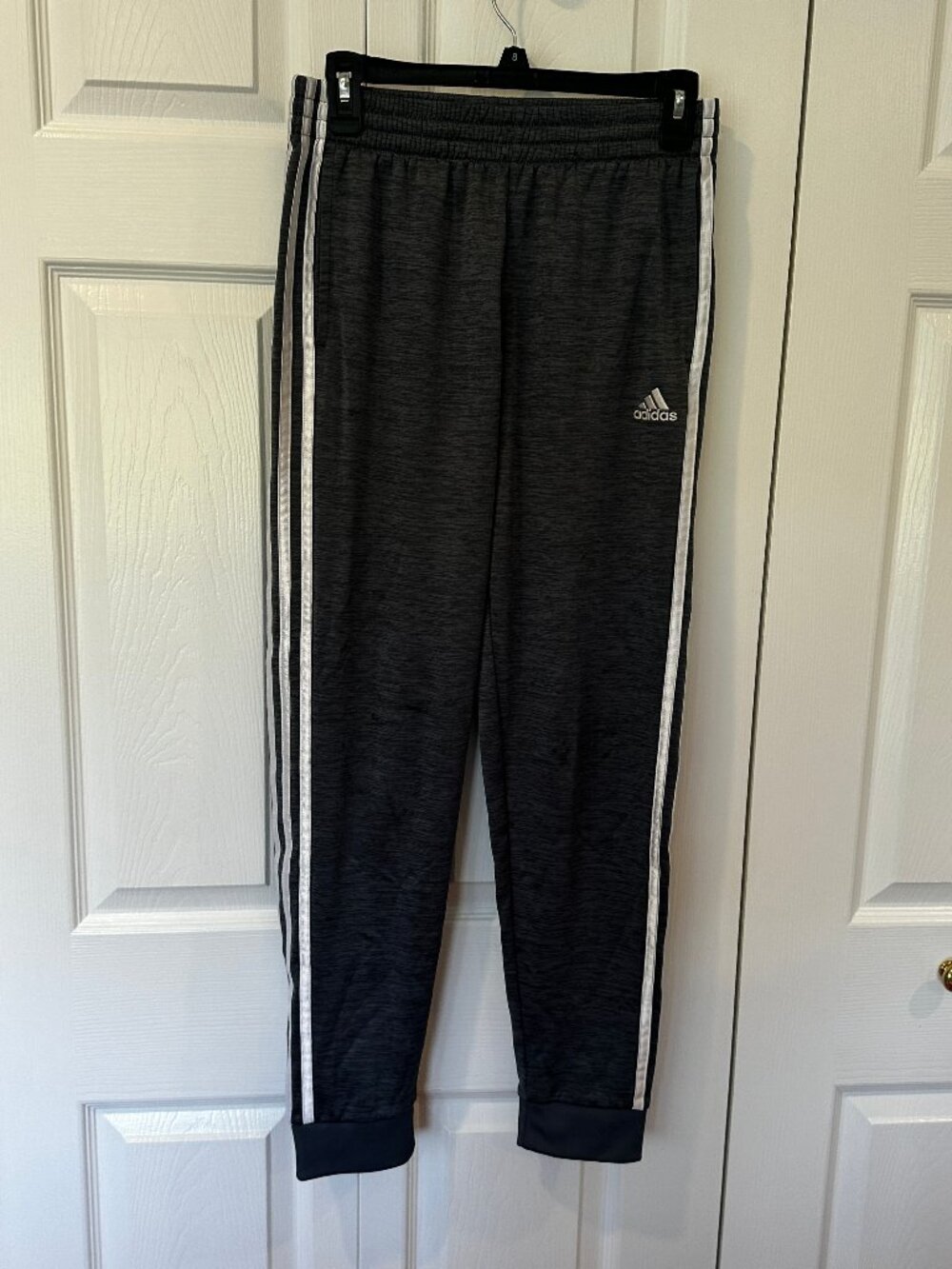 Adidas Youth XL (14/16) Heather Grey 3-Stripe Jogger Track Pants